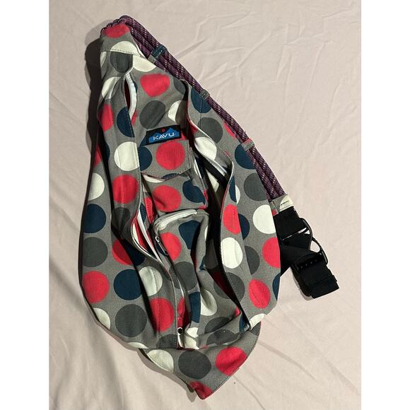 KAVU Rope Sling Bag Crossbody Shoulder Hiking Backpack Multicolor Camping hobo - Picture 2 of 7